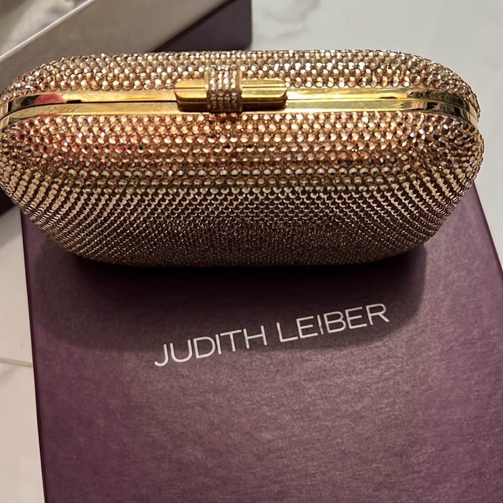 Judith leiber